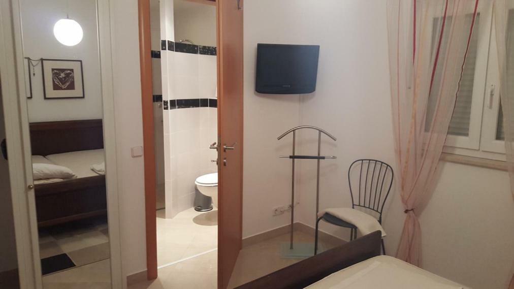 Apartment Annabela Banjol Eksteriør bilde